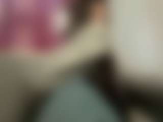 Mia's Live Sex Cam Show