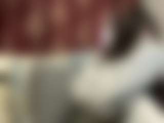 Mia's Live Sex Cam Show