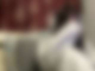 Mia's Live Sex Cam Show