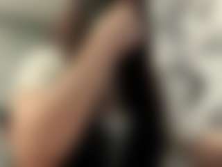 Live cam show with Mia - Solo on Milfs Live