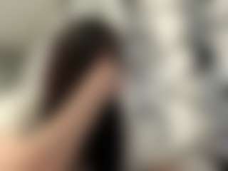 Live cam show with Mia - Fingering MILF on boobsie.com