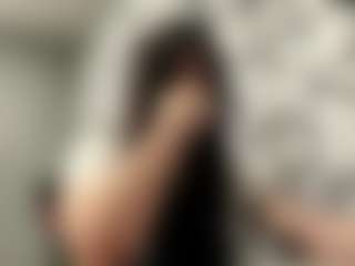Live cam show with Mia - Mature Young Adult on Adult Interactions