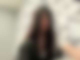 Mia's Live Sex Cam Show