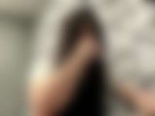 Mia's Live Sex Cam Show