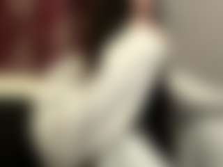 Mia's Live Sex Cam Show