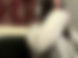 Mia's Live Sex Cam Show