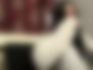 Mia's Live Sex Cam Show