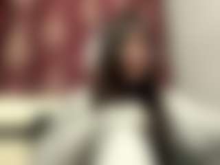 Mia's Live Sex Cam Show