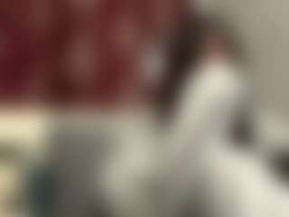 Live cam show with Mia - Amateur on nudelive.tv
