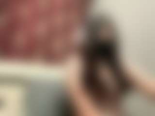 Live cam show with Mia - Amateur Mature on StripNow