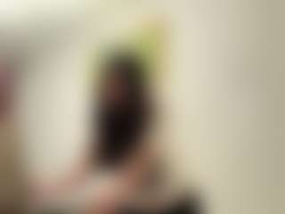 Mia's Live Sex Cam Show