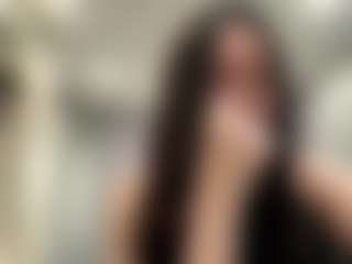 Live-Cam-Show mit Mia - Toys Middle Aged auf Camsoda