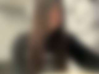 Mia's Live Sex Cam Show