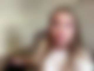 Mia's Live Sex Cam Show
