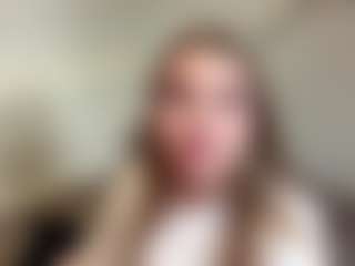 Mia's Live Sex Cam Show