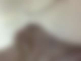Live cam show with Mia - Brown Hair on Camsoda