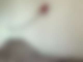 Mia's Live Sex Cam Show