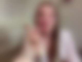 Mia's Live Sex Cam Show