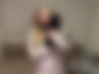 Mia's Live Sex Cam Show