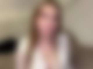 Mia's Live Sex Cam Show