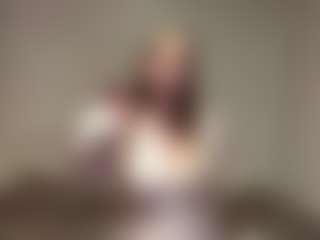 Mia's Live Sex Cam Show