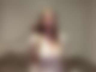 Mia's Live Sex Cam Show