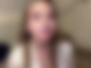Mia's Live Sex Cam Show