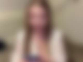 Mia's Live Sex Cam Show