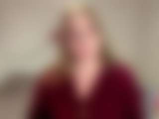 Mia's Live Sex Cam Show