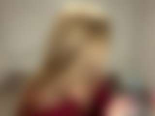 Mia's Live Sex Cam Show