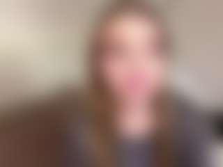 Mia's Live Sex Cam Show