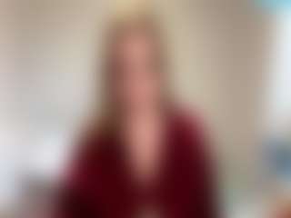 Mia's Live Sex Cam Show