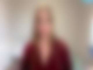 Mia's Live Sex Cam Show