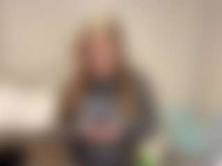 Mia's Live Sex Cam Show