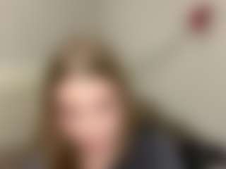 Mia's Live Sex Cam Show