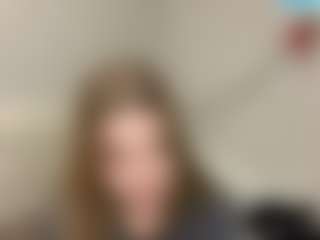 Mia's Live Sex Cam Show