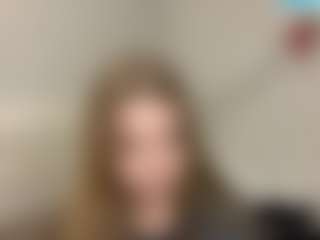 Mia's Live Sex Cam Show