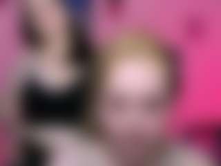 Live cam show with megan-sparkling - Green Eyes on hrnylive.com