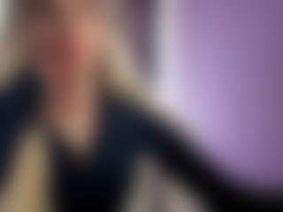 Live cam show with NadaHalpern - Public on Camsoda