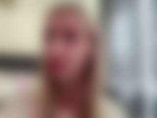Live cam show with NerissaKapusniak - Strip on Camsoda
