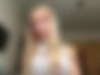 NerissaKapusniak's Live Sex Cam Show