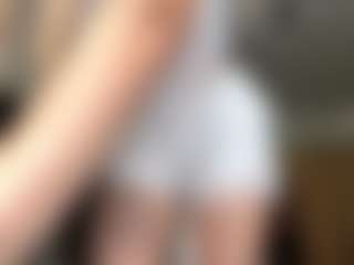Live cam show with NerissaKapusniak - Strip on Camsoda