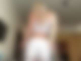 Live cam show with NerissaKapusniak - Genital Piercings on madthumbs