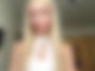 NerissaKapusniak's Live Sex Cam Show