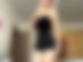 Live cam show with NerissaKapusniak - Facial Piercings on https://playwithruby.com