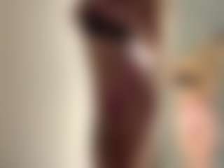 Live cam show with NerissaKapusniak - Eating Pussy on camgirlchat.live