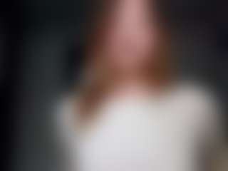 Live cam show with RaynaAbeln - College on Gym Cam Girls