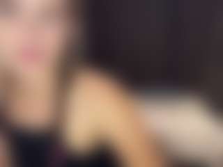 Live cam show with SixtaFebre - Solo on Camversity
