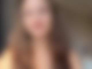 Live cam show with SixtaFebre - Green Eyes on Camsoda