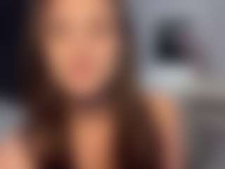 Show en direct avec SixtaFebre - Mature Young Adult sur Camsoda